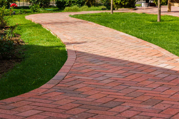 Best Professional Driveway Pavers  in Knoxvle, IL