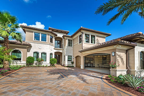 Best Affordable Driveway Pavers  in Knoxvle, IL
