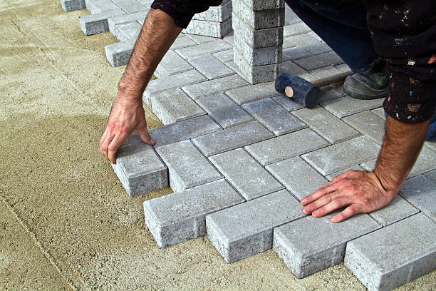 Reliable Knoxville, IL Driveway Pavers Solutions